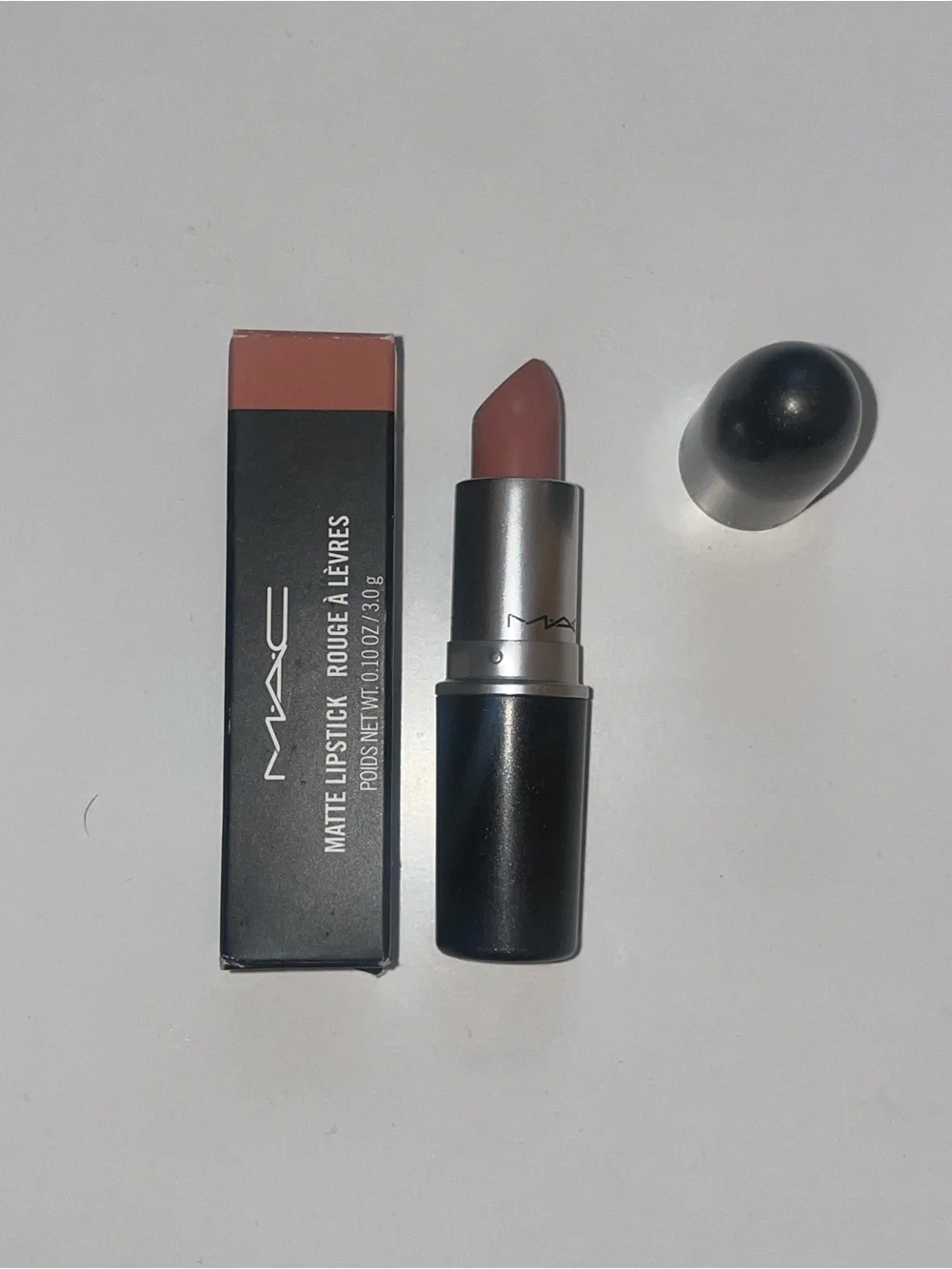 MAC Cosmetics Matte Lipstick - LOVE U BACK - Discontinued